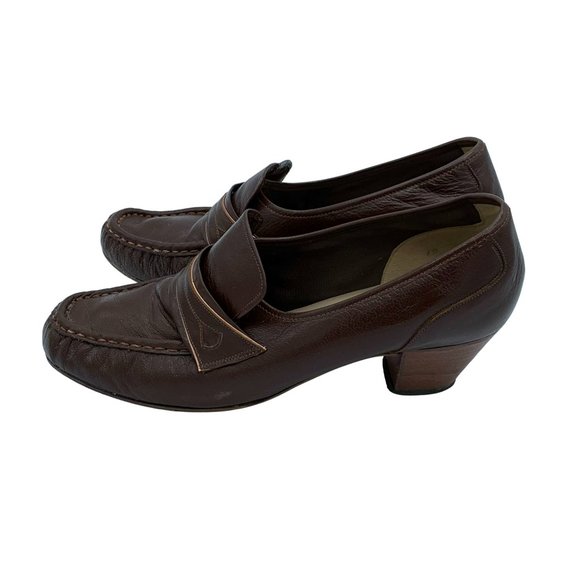 VINTAGE 60s-70s Brown Heeled Loafers with Wood Sole and Heel - Picture 4 of 10